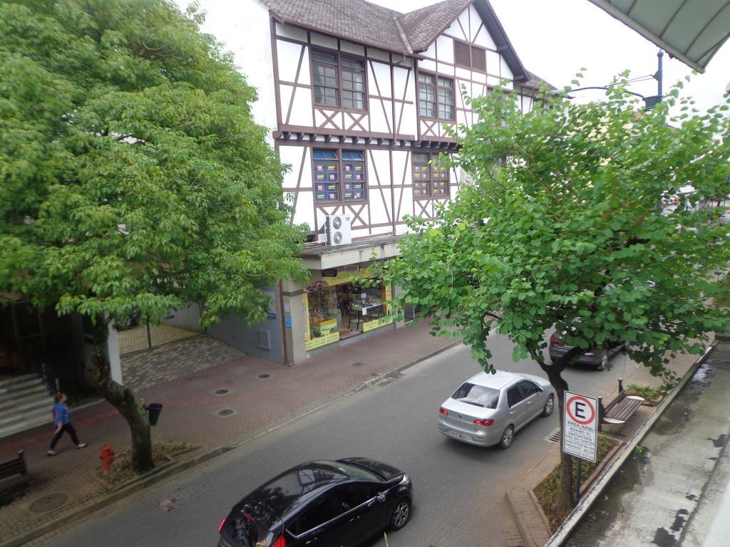 Hotel Pousada XV Blumenau Kültér fotó