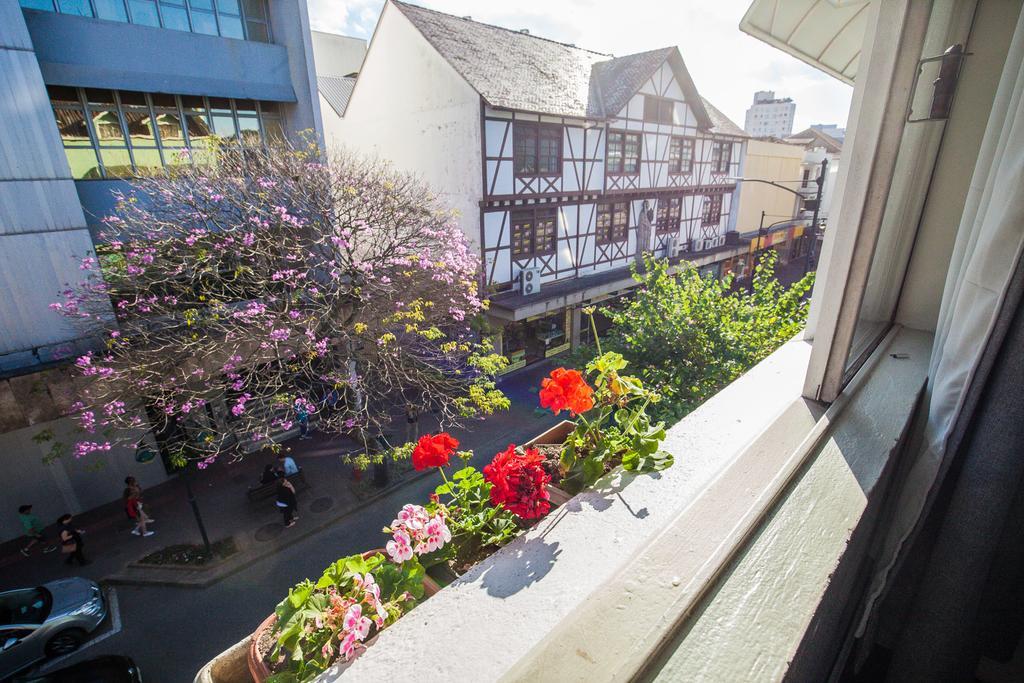 Hotel Pousada XV Blumenau Kültér fotó