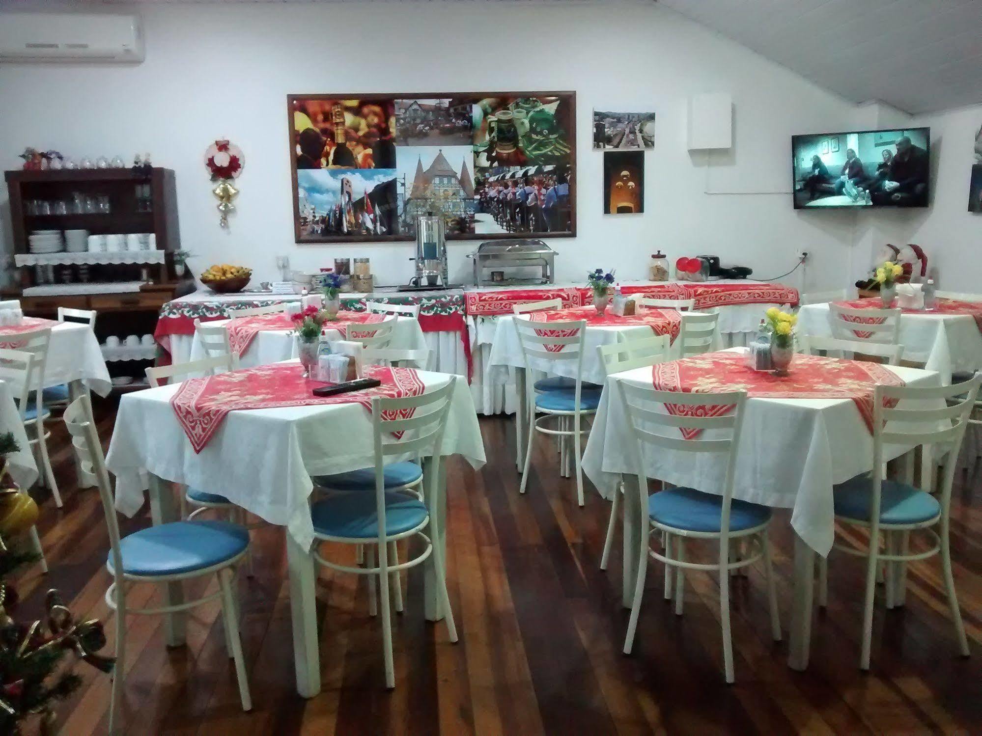 Hotel Pousada XV Blumenau Kültér fotó